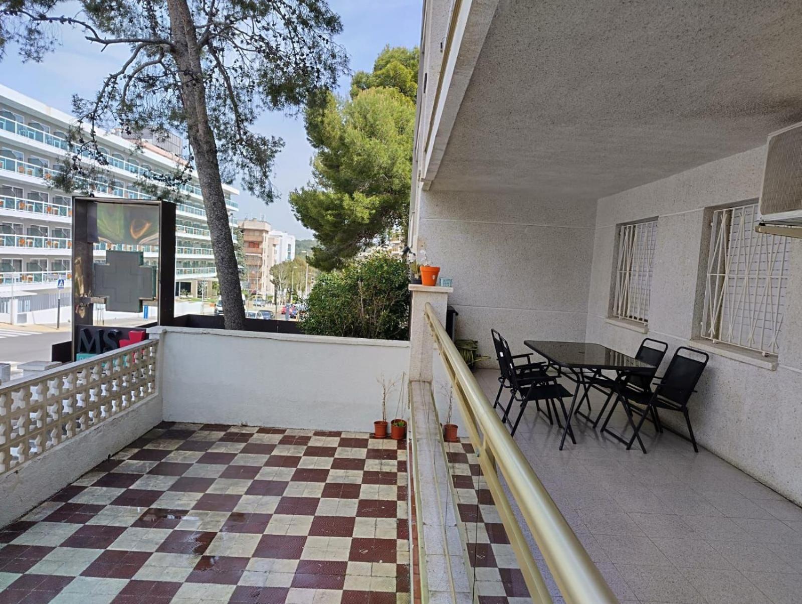 Apartamento Cala Dorada Salou Exterior foto